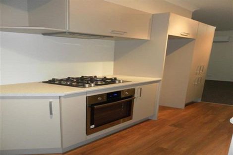 Photo of property in 7 Dorchester Place, Orewa, 0931