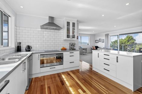 Photo of property in 6 Nagpur Terrace, Broadmeadows, Wellington, 6035