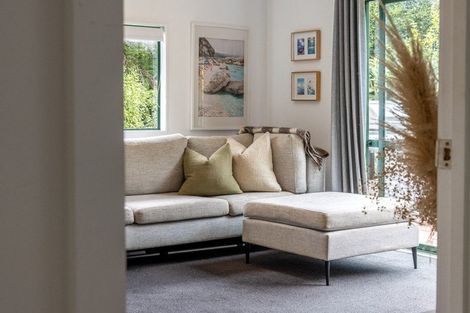 Photo of property in 12 Okoka Road, Omiha, Waiheke Island, 1081
