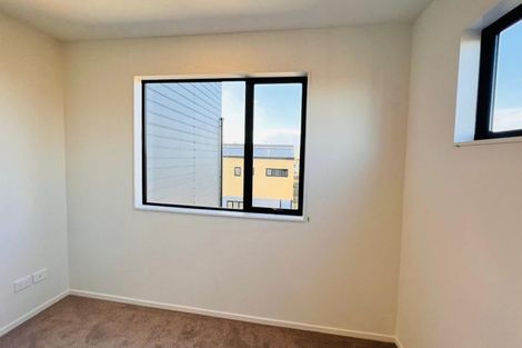 Photo of property in 1/241 Don Buck Road, Massey, Auckland, 0614