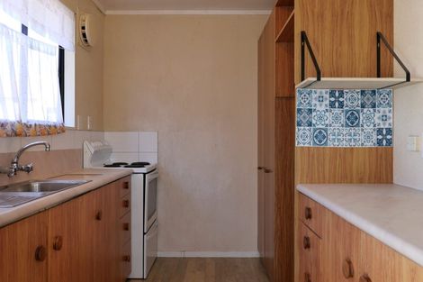 Photo of property in 13 Redwood Close, Paraparaumu, 5032