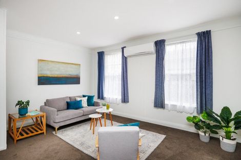 Photo of property in 996a Tremaine Avenue, Roslyn, Palmerston North, 4414