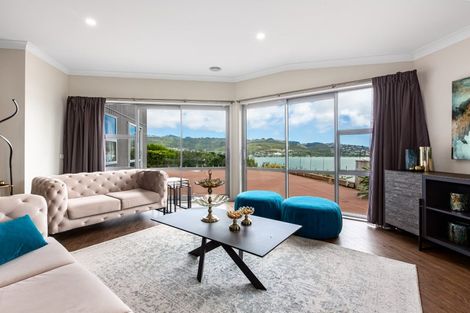 Photo of property in 34 John Burke Drive, Aotea, Porirua, 5024