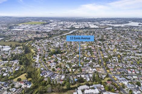 Photo of property in 13 Ennis Avenue, Pakuranga Heights, Auckland, 2010