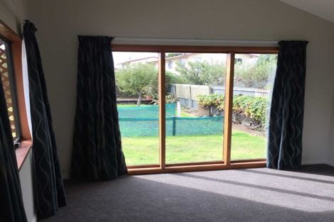 Photo of property in 38 Sylvan Street, Hillmorton, Christchurch, 8024