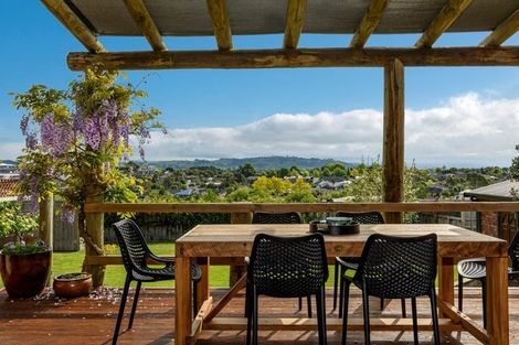 Photo of property in 50 La Colina Place, Bethlehem, Tauranga, 3110