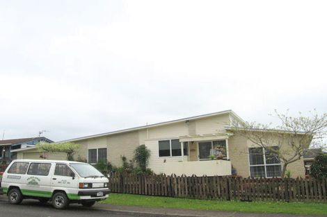 Photo of property in 1 Ohinemuri Place, Paeroa, 3600