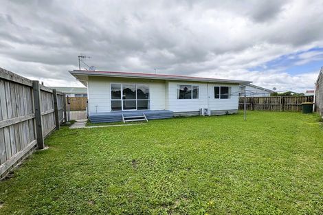 Photo of property in 42a Puriri Crescent, Edgecumbe, 3120