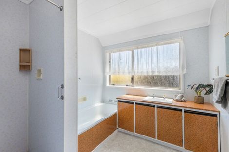 Photo of property in 6b Kapui Place, Waitara, 4320