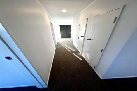 Photo of property in 12 Palliser Place, Milson, Palmerston North, 4414