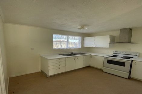 Photo of property in 2/14 Silver Creek Road, Weymouth, Auckland, 2103