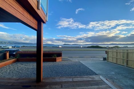 Photo of property in 185 The Esplanade, Petone, Lower Hutt, 5012