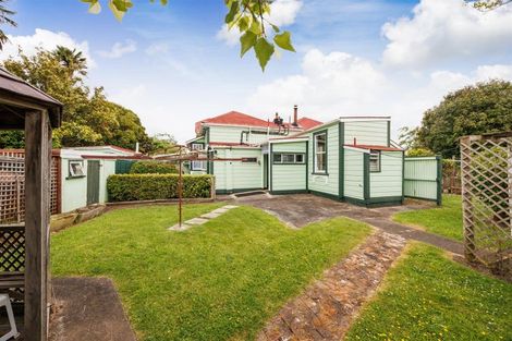 Photo of property in 9 Tutaenui Road, Marton, 4788
