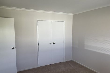 Photo of property in 41 Tiri Tiri Road, Birkdale, Auckland, 0626