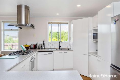 Photo of property in 52 Grenada Street, Mount Maunganui, 3116
