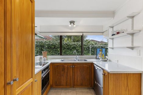 Photo of property in 1/5 Golfland Drive, Golflands, Auckland, 2013