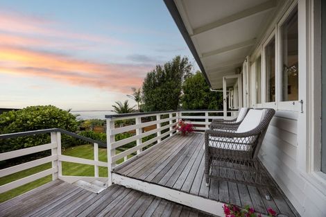 Photo of property in 237 Beach Road, Campbells Bay, Auckland, 0630