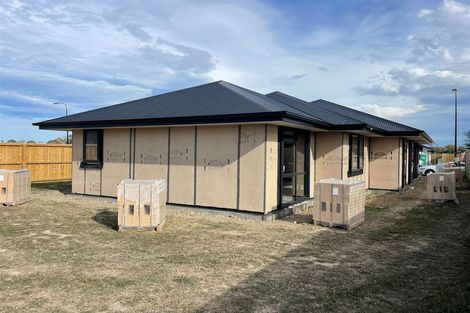 Photo of property in 38 Stackwood Avenue, Woodend, 7691