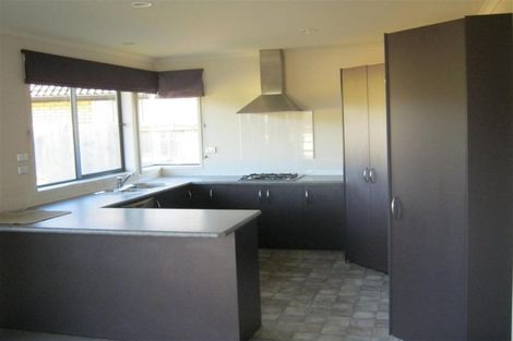 Photo of property in 64 Gibson Place, Papamoa Beach, Papamoa, 3118