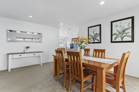 Photo of property in 176 Millhouse Drive, Golflands, Auckland, 2013