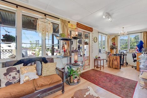 Photo of property in 81 Waller Street, Murchison, 7007