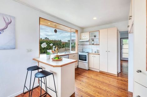 Photo of property in 1/60 Sycamore Drive, Sunnynook, Auckland, 0620