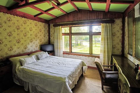 Photo of property in 1394 Opaki Kaiparoro Road, Mauriceville, Masterton, 5882