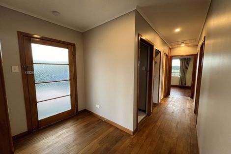 Photo of property in 368 South Road, Omata, New Plymouth, 4374