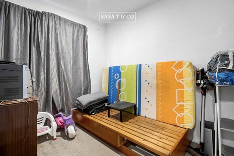 Photo of property in 8 Julian Place, Otara, Auckland, 2023