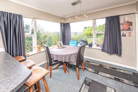 Photo of property in 2 Hillside Terrace, Saint Johns Hill, Whanganui, 4500