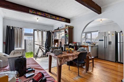 Photo of property in 304 Wainoni Road, Avondale, Christchurch, 8061