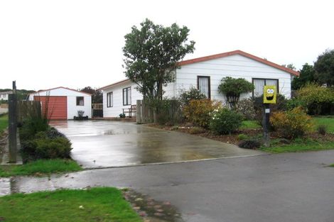 Photo of property in 25 Mcleavey Drive, Kelvin Grove, Palmerston North, 4414