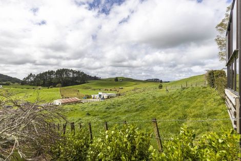 Photo of property in 614 Lincoln Road, Everett Park, Inglewood, 4389