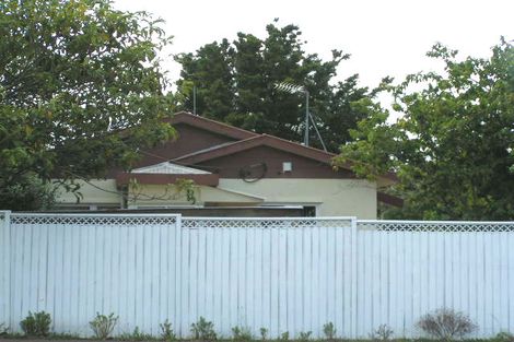 Photo of property in 29 Onewa Road, Northcote, Auckland, 0627