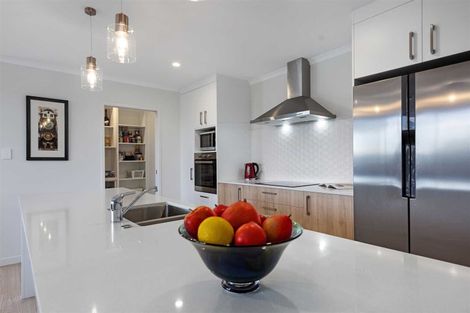 Photo of property in 1 Te Ranga Memorial Drive, Pyes Pa, Tauranga, 3112