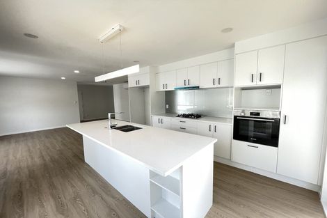 Photo of property in 13b Stott Avenue, Birkdale, Auckland, 0626