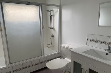 Photo of property in 110 Woodman Drive, Tawa, Wellington, 5028