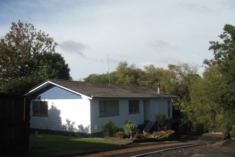 Photo of property in 103 Archmillen Avenue, Pakuranga Heights, Auckland, 2010