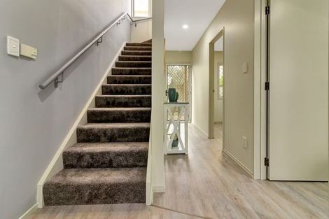 Photo of property in Emery Gardens, 1/4 Ambrico Place, New Lynn, Auckland, 0600