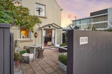 Photo of property in 10/16 Derby Street, St Albans, Christchurch, 8014