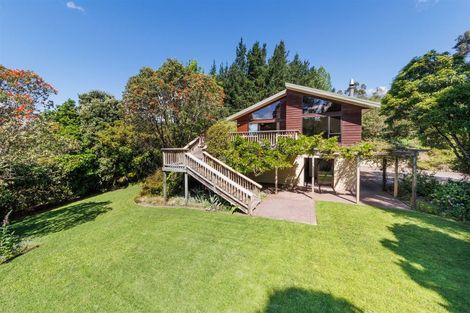 Photo of property in 296 Aokautere Drive, Aokautere, Palmerston North, 4471