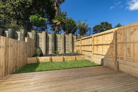 Photo of property in 19 Korokio Lane, Henderson, Auckland, 0612