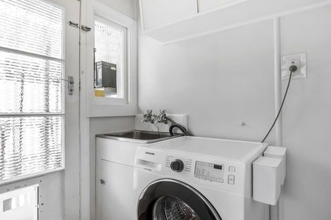 Photo of property in 83 Tahuna Road, Tainui, Dunedin, 9013