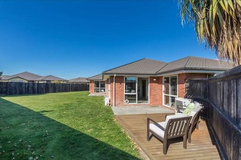 Photo of property in 71 Overbury Crescent, Rolleston, 7614