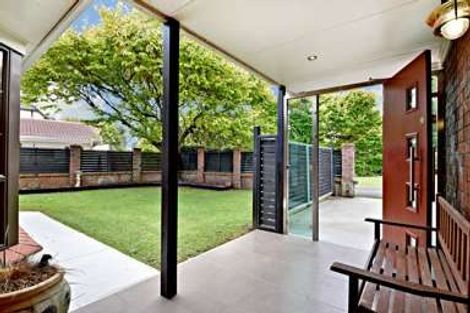 Photo of property in 5 Cumbrian Place, Conifer Grove, Takanini, 2112