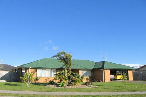 Photo of property in 22 Katerini Grove, Papamoa Beach, Papamoa, 3118