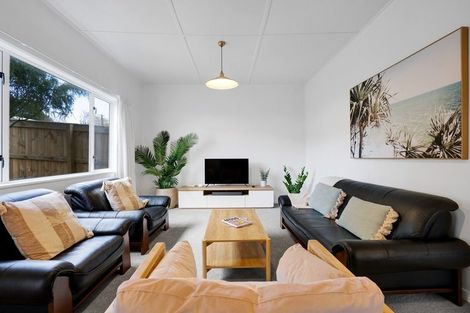 Photo of property in 42 Gaine Street, New Plymouth, 4310