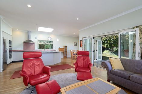 Photo of property in 125 Cleveland Terrace, Maitai, Nelson, 7010