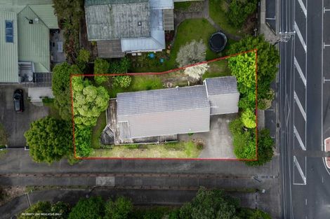 Photo of property in 90a Atkinson Road, Titirangi, Auckland, 0604