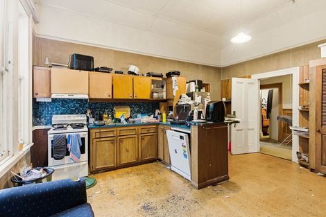 Photo of property in 90 Queen Street, North Dunedin, Dunedin, 9016